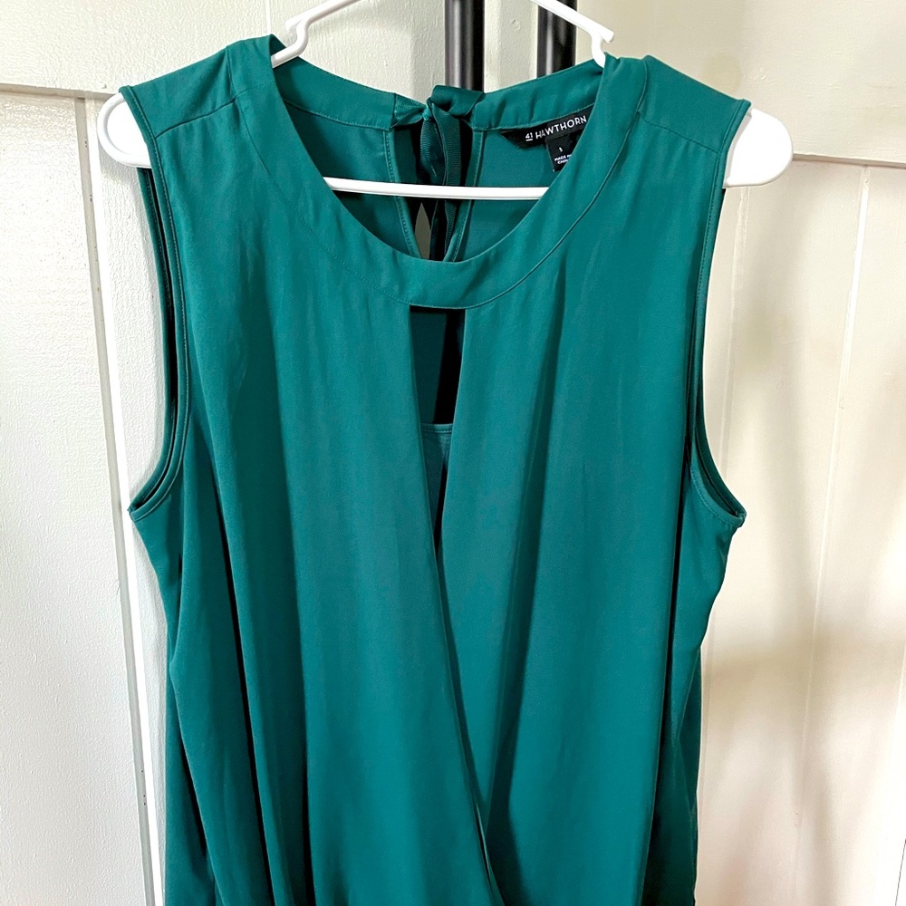 41 Hawthorn Sleeveless Blouse